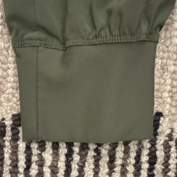 CALIA by Carrie Underwood Olive Ankle Joggers - Picture 3 of 8